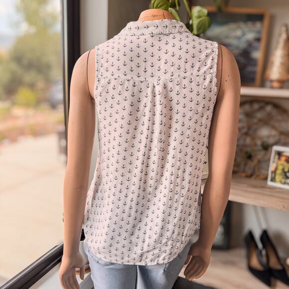 Coliseum Collection-Collared Sleeveless Buttoned Navy Anchor Top-Women’s Medium - Picture 5 of 10